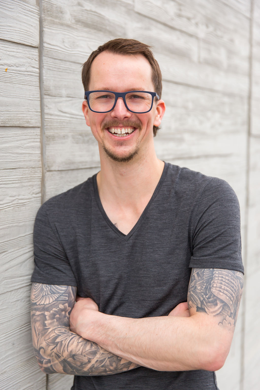 Joel - Relaxed professional photo